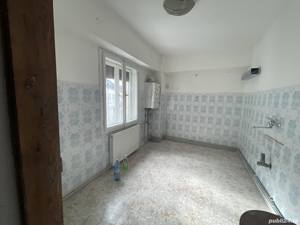 Apartament 3 Camere, Ultracentral, Str. Ardealului Caransebes - imagine 8