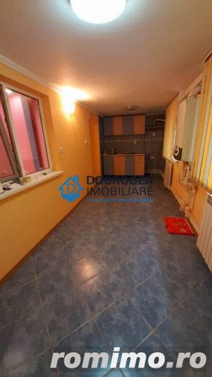 C5 - apartament 2 camere transformate in 3, supr 64 mp ,parter - imagine 6