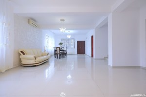 Dobroesti - Str. Doinei, vila exceptionala P+E+M, 6 camere, 3 bai cu finisaje LUX - imagine 2