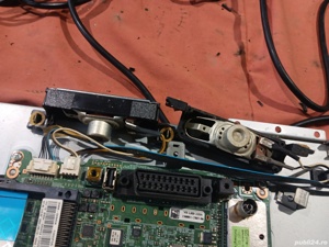 set 2 difuzoare bn96-19639d 6ohm 3/5w de pe tv Samsung ue22d5003