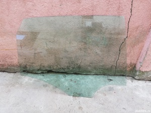 geam usa stanga spate vw polo 6R