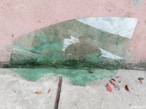 geam usa fata stanga dreapta vw polo 6R - imagine 2