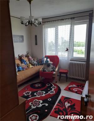 Vanzare Apartament 3 Camere Decomandat Luica-Turnu Magurele - imagine 2