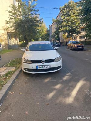 Volkswagen Jetta 2012 -Ocazie! 2500 euro - imagine 3 Volkswagen Jetta 2012 -Ocazie! 2500 euro - imagine 3