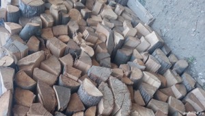 vand lemne de foc