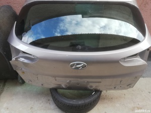 luneta haion Hyundai Tucson III 2016 - imagine 3