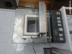 Laborator tehnica dentara vand URGENT aparatura si consumabile - LICHIDARE - imagine 3