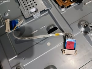 lvds ead62370712 de pe tv LG 42lb5610