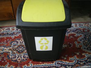 cos de gunoi cu capac batant 5l