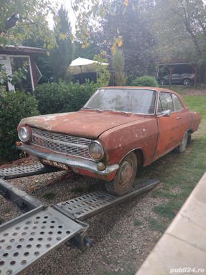 Opel Rekord Coupe 1700 - imagine 2