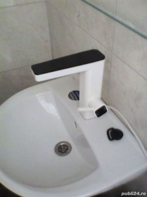Vând robinet baterie electric nou cu încălzire instant Tecuci