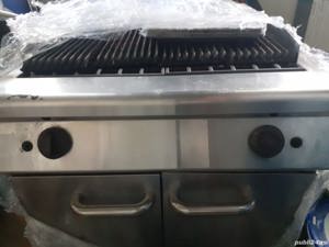 Gratar profesional cu roca vulcanica,  alimentare gaz,Plita cu alimentare pe gaz marmita ELECTROLUX 