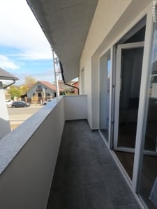 Apartament 3 camere in Ghiroda - imagine 5