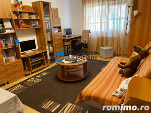 C 5- APARTAMENT CU 3 CAMERE DECOMANDAT 