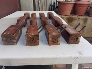 Picioare masă lemn.