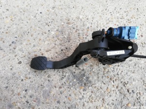 pedala ambreiaj vw polo 6R - imagine 3