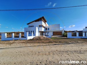 0% Comision-Casa Moderna Pitesti - Plopilor, 1500 mp teren - imagine 3