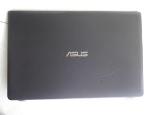 ASUS x552 carcasa display completa