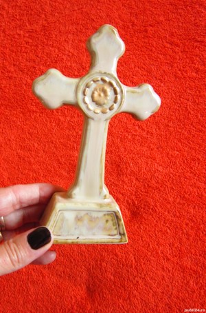 cadou rar Crucifix  Cruce vintage de colectie din portelan Franta'80