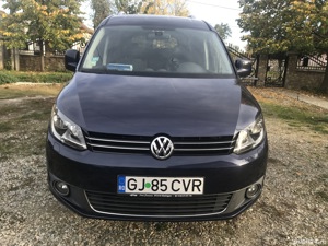 Vand VW Caddy Maxi 2,0 TDI 7 locuri sau schimb cu Caddy 5 locuri dotari similare plus diferenta - imagine 2
