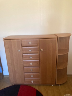 Vând comoda cu etajeră 
