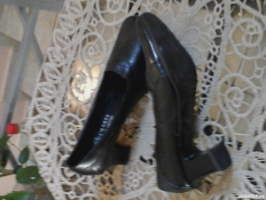 Vand pantofi cu toc - imagine 2