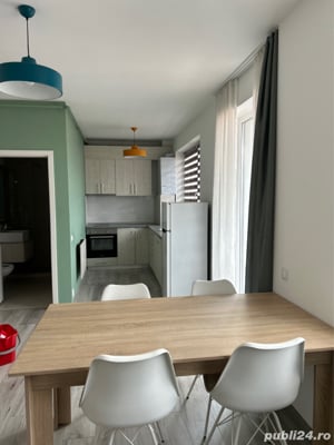 Apartament in regim hotelier zona centrala - imagine 5