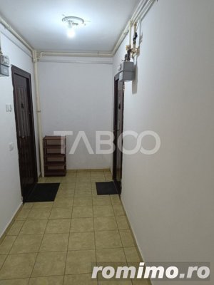 Garsoniera cat un apartament! 51 mp utili balcon 6 mp etaj 3 Sat Marsa - imagine 9