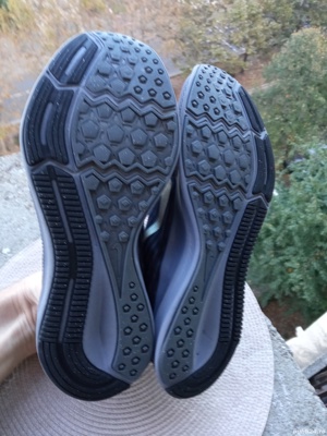 Adidasi Nike Downshifter 8, marimea 42.5, UK 8 (27 cm) made in Vietnam. - imagine 6