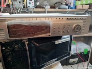 sistem profesional monitorizare camere supraveghere