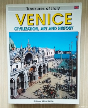 Ghid turistic VENEȚIA. Suvenir: magnet mască venețiană 