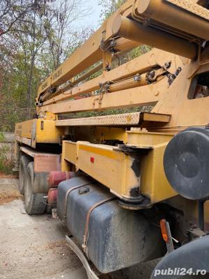 Autopompa beton  - imagine 2