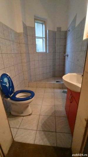 apartament 2 camere la casa + o parcela de teren intravilan de 685 mp, pe str Kogalniceanu - imagine 5