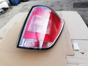 lampa stop dreapta spate opel astra h combi - imagine 2