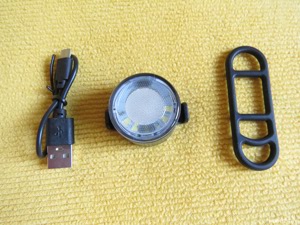 Lampa   Lumina avertizare pentru bicicleta trotineta, LED, Alb, Reincarcabil - imagine 4