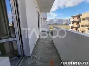 FARA COMISION!! Apartament 3 camere decomandate balcon si loc parcare 