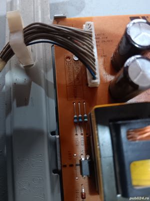 sursa eax5517630112 lgp32-9p de pe tv LG 32lh3000 - imagine 2