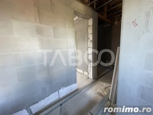 Bloc de vanzare 13 camere 272mp utili utilitati zona Maieri Alba Iulia - imagine 11