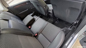 Mercedes-Benz Clasa A 2011 - imagine 5