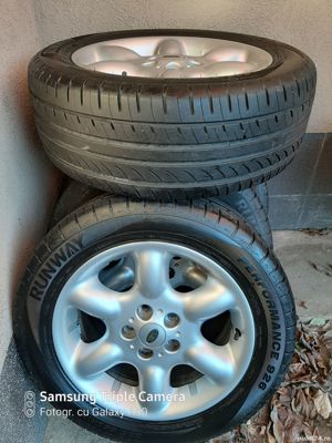 Vind 5roti cu cauciucuri de vara.