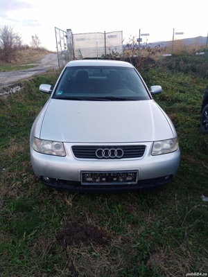 Dezmembrez Audi A3 1.6 benzină an 2003