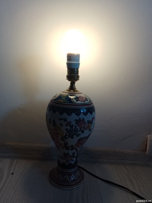 Corpuri.  De. Iluminat