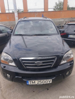 Dezmembrez Kia Sorento 2.5 170 CP - imagine 4