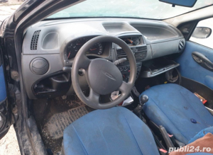 Dezmembrez Fiat Punto - imagine 3