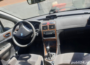 Dezmembram Peugeot 307 1.4 benzina