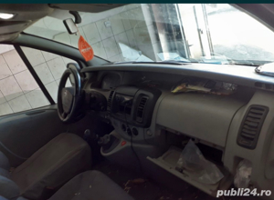 Dezmembrez Renault Trafic/ Opel Vivaro/ Nissan Primastar 1.9 - imagine 3