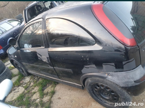 Dezmembrez Opel Corsa