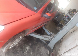 Dezmembrez Peugeot 206 1.4 hdi - imagine 3