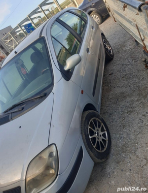 Dezmembrez Renault Scenic 1.9 tdi - imagine 3