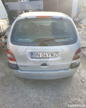 Dezmembrez Renault Scenic 1.9 tdi - imagine 5
